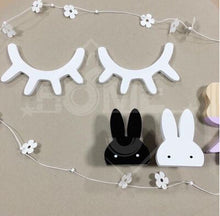 1 Pair Cute wood eyelash wall ornament home Home Furnishing baby room pose decorative Sleepy eyes wooden ornaments kids present